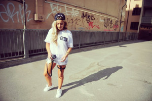 打破次元壁！当明星跨界电竞，流量与实力谁更胜一筹